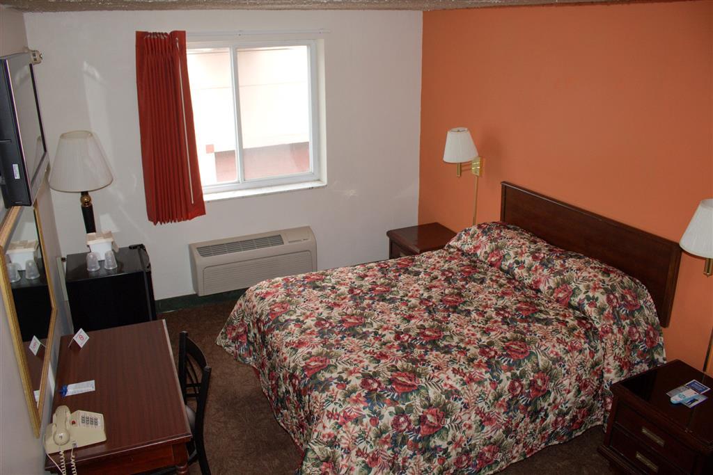 Comfort Inn & Suites Pittsburgh Gibsonia Room photo